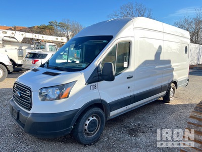 2018 Ford Transit 350 4x2 Camion de servicios (Inoperable)