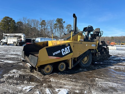 2014 Cat AP600D Wheel Asfalteermachine