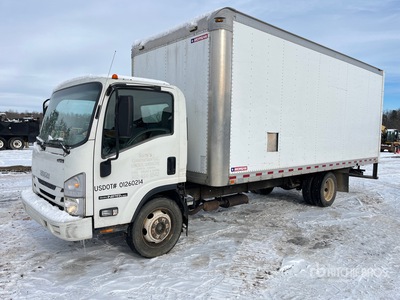 2016 Isuzu NPR HD 4x2 Camion fourgon