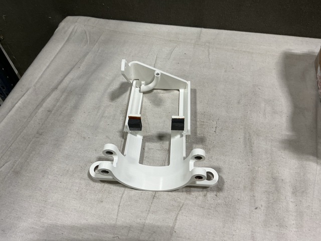 (2) General Dynamics LSCP190002 Fire Extinguisher Brackets