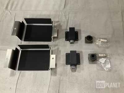 (52) Receptacle Connectors, (27) Terminal Covers & (5) Thermal Flashers