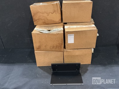 (11) General Dynamics 30295-2047 Access Covers