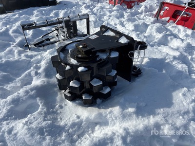 2025 GIYI GY-W320 28 in Excavator Compaction Wheel - Fits Cat 320 (Unused)