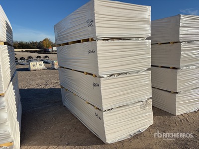 Quantity of (4) Pallets of 4 ft x 8 ft Polyviso Insulation