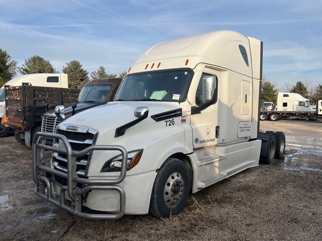 2021 Freightliner Cascadia 126 6x4 T/A Sleeper Truck Tractor