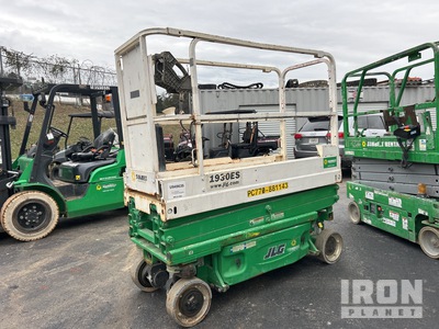 2016 JLG 1930 ES Electric Scissor Lift (Inoperable)
