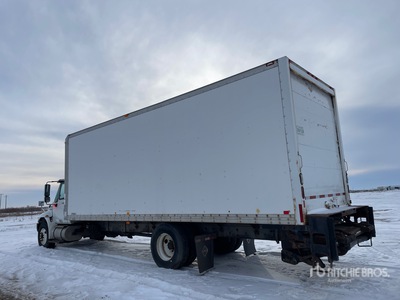 2012 International 4x2 شاحنة فان (Inoperable)