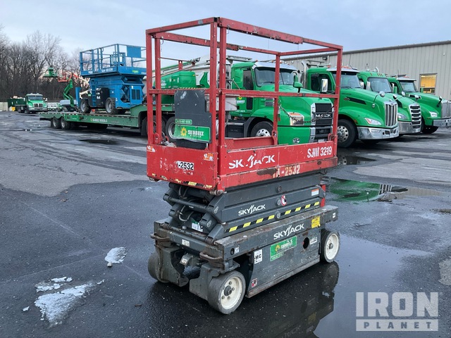 ELEVADOR TIJERA 2016 SKYJACK SJIII3219