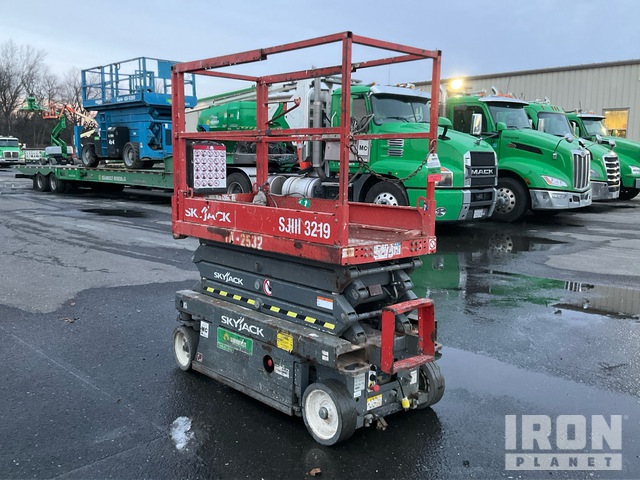 ELEVADOR TIJERA 2016 SKYJACK SJIII3219