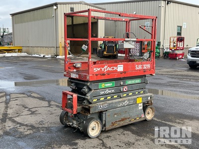 2017 Skyjack SJIII-3219 Electric Schaarlift