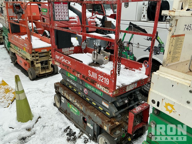 ELEVADOR TIJERA 2016 SKYJACK SJIII3219