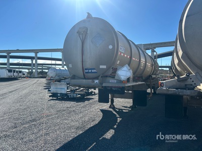 2013 Polar 9240 gal T/A Tanker Trailer