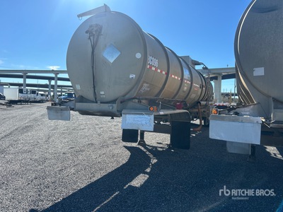 2013 Polar 9240 gal T/A Tanker Trailer