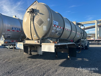 2013 Polar 9240 gal T/A Tanker Trailer