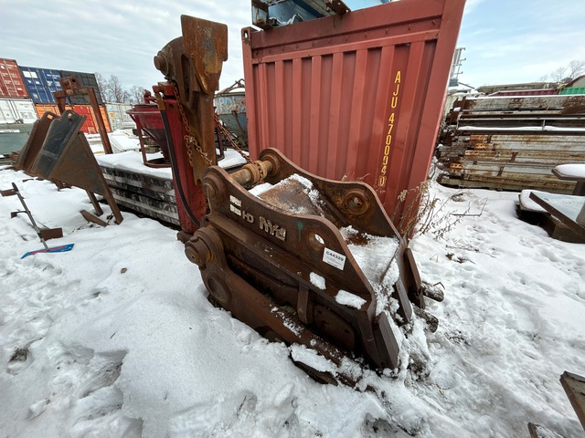 NYE 39 in Concrete Crusher