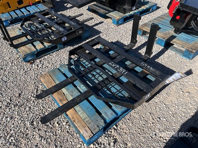 2025 GIYI GY-DHC 60 in Skid Steer Forks (Unused)