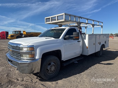 2016 Chevrolet Silverado 3500 HD 4x4 Utility Truck