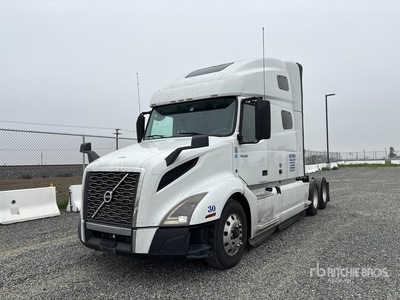 2022 Volvo VNL760 6x4 T/A Sleeper Truck Tractor