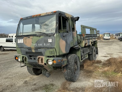2008 BAE Systems M1078A1 LMTV 4x4 Cargo Truck