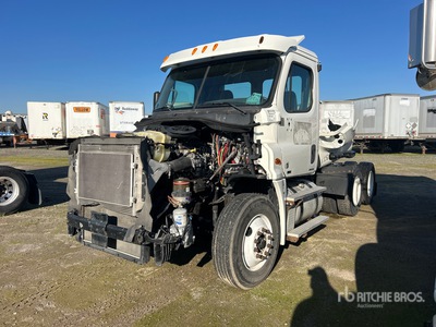 2012 Freightliner Cascadia 125 6x4 3-Achs Sattelzugmaschine
