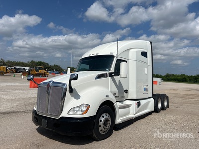 2020 Kenworth T680 6x4 T/A Sleeper Truck Tractor