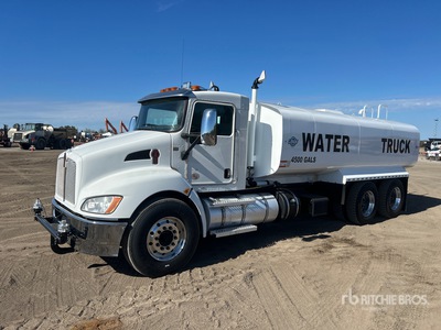 2020 Kenworth T370 4500 gal 4x2 شاحنة مياه