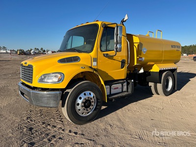 2019 Freightliner M2 106 2000 gal 4x2 Water Truck