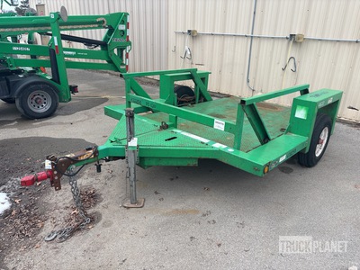 2012 JLG 4610 10 ft S/A Remolque de Carga en Tierra
