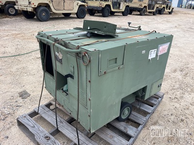 Hunter 40000 Self-Powered Multifuel Heater