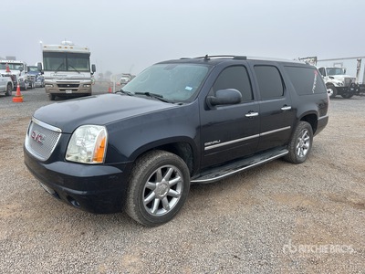 2013 GMC Yukon XL Denali AWD SUV