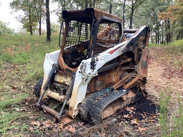 Bobcat T770 Compact Track Loader (Inoperable)