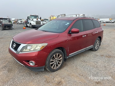 2014 Nissan Pathfinder SL 2WD SUV