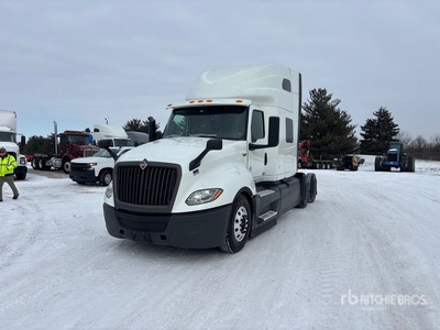 2024 International LT625 6x4 Cabeza Tractora Cabina Dormitorio