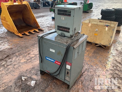 Hobart 600 Volt Battery Charger