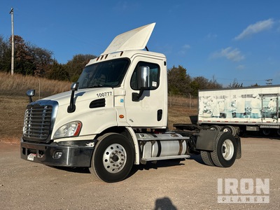 2016 Freightliner CA113 4x2 Tracteur Routier