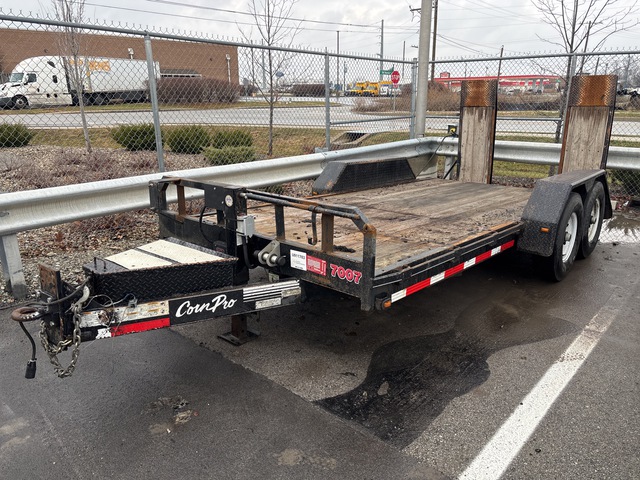 2016 Cornelius UT-16H 16 ft T/A Equipment Trailer