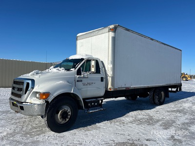 2005 Ford F-650 XL 4x2 Camion fourgon
