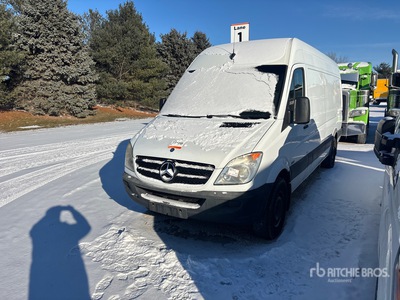 2011 Mercedes-Benz 2500 Cargo Van (Inoperable)