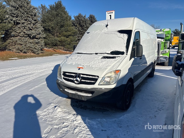 WD3PE8CB3B5587015 Mercedes-Benz 2500 Photo 1