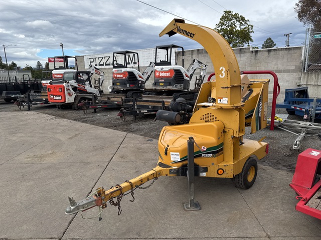 2011 Vermeer BC600XL Tow-Behind Wood Chipper