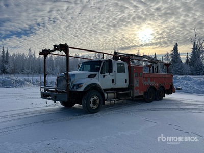 2010 International Work Star 7400 6x4 Crew Cab Servicewagen
