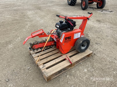 TMG TMG-GT418 Walk Behind Zanjadora