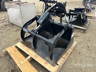 2020 Paladin 36 in Mini Kompaktlader-Greifschaufel