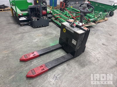 2019 Toyota 8HGW23 4500 lb Electric Transpalette