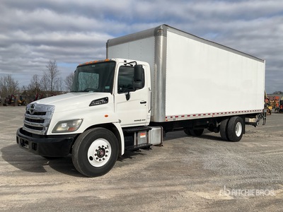 2019 Hino 268 4x2 Autocarro furgonato