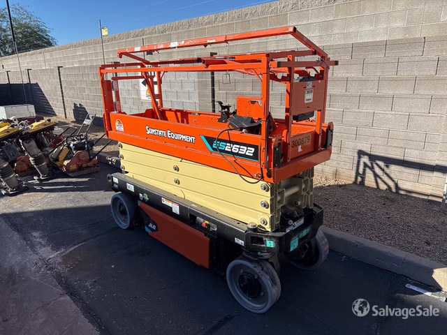 ELEVADOR TIJERA 2024 JLG ES2632