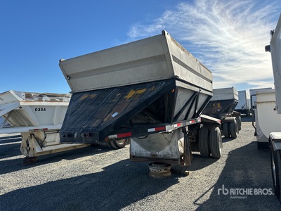 1989 Fruehauf 12 ft S/A Belly Dump Trailer