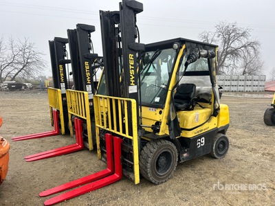 2022 Hyster H60XT 5750 lb Forklift