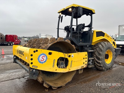 2021 Bomag BW211PD-5 Rullo vibrante piedimontone