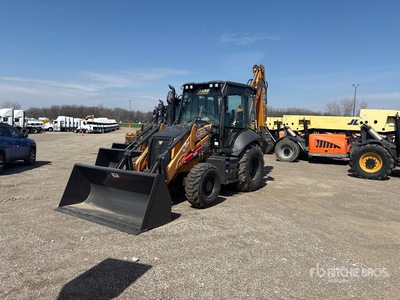 2022 Case 580SV 4x4 لودر خلفي